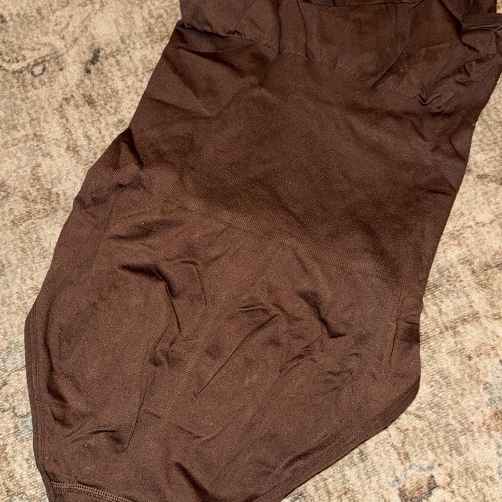 Seamless Brown Bodysuit - Picture 7 of 9